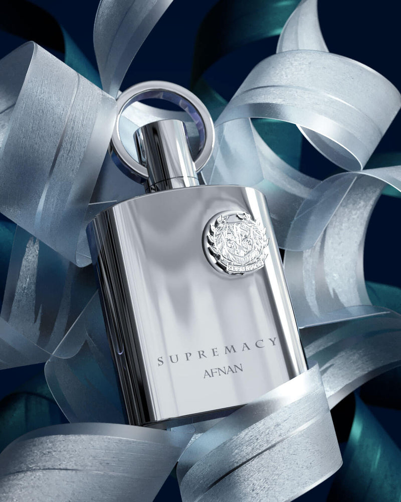عطر آسر يفوح سحراً